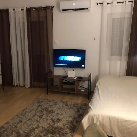 Apartment Apartman - Stan Na Dan *